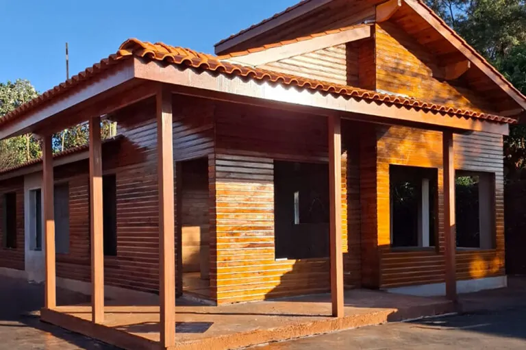 Casas Condor: Beleza Natural que Encanta!