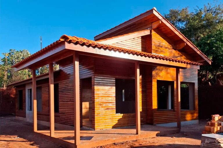 área externa casa de madeira